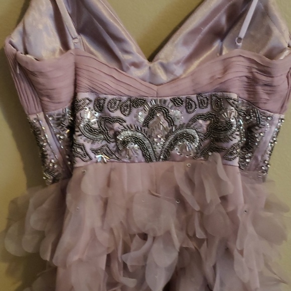 Women's dress - Picture 4 of 5